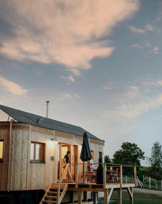 Wohnwagon Paul - Autarkie Erleben! - Tiny House Villa Oberschneiding Exterior photo